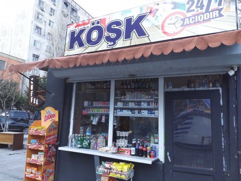 Sumqayıtda 11 köşkü sökdülər