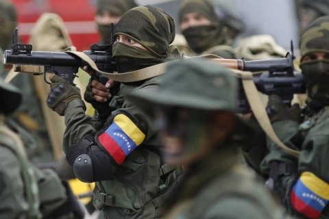 Venesuelada səfərbərlik elan edildi