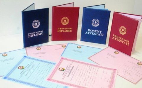 Azərbaycanda 300-dən çox qadın fəlsəfə doktoru oldu