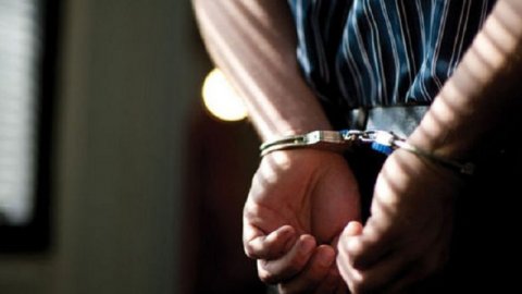 15 yaşlı uşağa qarşı cinsi zorakılıq: 5 nəfər saxlanıldı