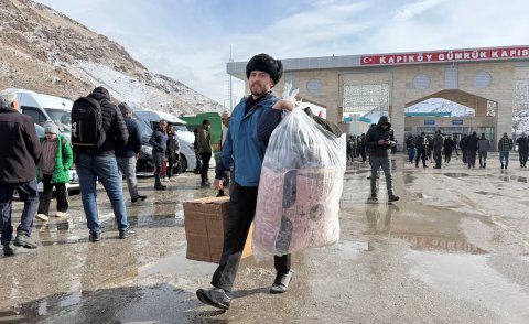 İran xalqı Türkiyəyə köç edir