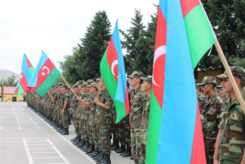 Bu hallarda hərbi vəzifəlilərin maaşları saxlanılacaq