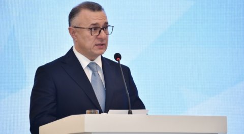 Nazirlikdə kadr dəyişkiliyi: direktoru yenisi əvəz etdi