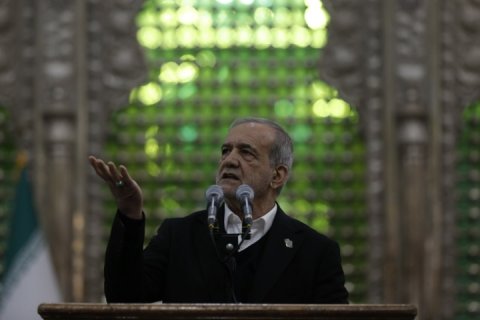 “Problemlər xalqı görməməyimizdən irəli gəlir" - Pezeşkian