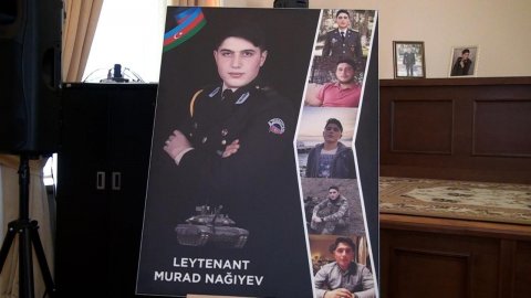 İlqar Kamil şəhid Murad Nağıyevə həsr etdiyi kitabını təqdim edib