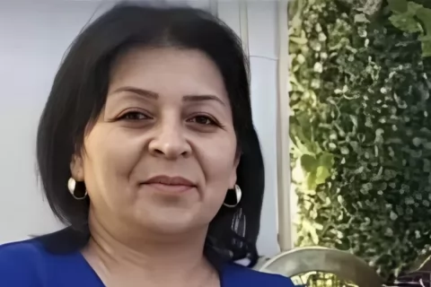 Avtovağzalın qarşısında müəlliməni öldürən şəxsə HÖKM OXUNDU