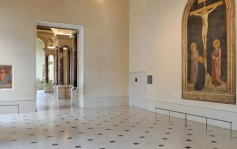 Luvr muzeyində su sızması - Əsərlər zədələndi