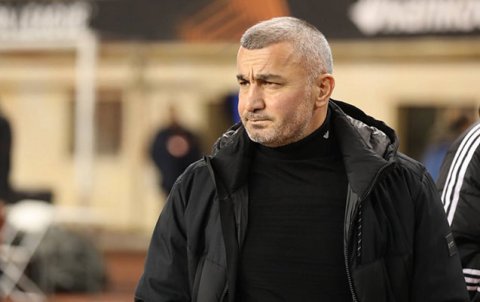 Qurban Qurbanov qəzəbləndi - Sanki xokkey meydançası idi