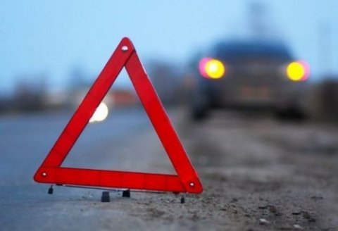 Gəncədə iki minik avtomobili toqquşub, xəsarət alanlar var