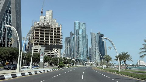 İran Qətərdə ABŞ-a məxsus erkən xəbərdarlıq radarını vurdu