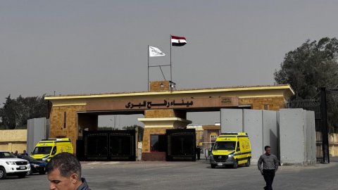 Qəzza dünyadan təcrid olunur: bütün sərhədlər bağlı