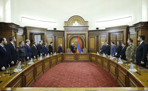 Paşinyan Təhlükəsizlik Şurasının iclasını keçirdi: İrana başsağlığı verdi