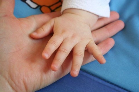 Tovuzda ana körpə qızını atıb getdi