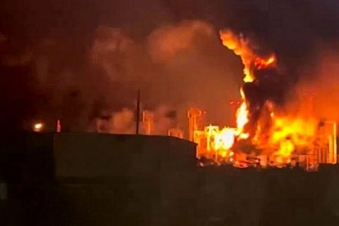 Ukrayna Rusiyanın neft anbarını BOMBALADI