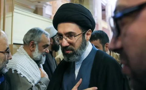 Xameneinin Moskvada olması təkzib edildi