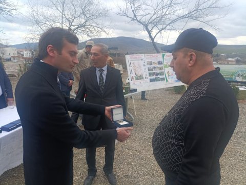 Xocəvəndə köçən 11 ailəyə açarlar təqdim edildi - FOTO