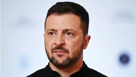 Zelenski nümayəndələrini danışıq üçün ABŞ-a göndərdi