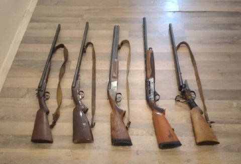Polisdən əməliyyat: 7 qanunsuz tüfəng müsadirə edildi
