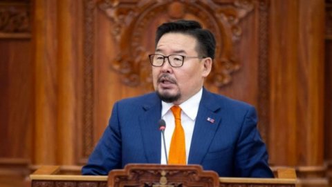 Baş nazir istefa verdi