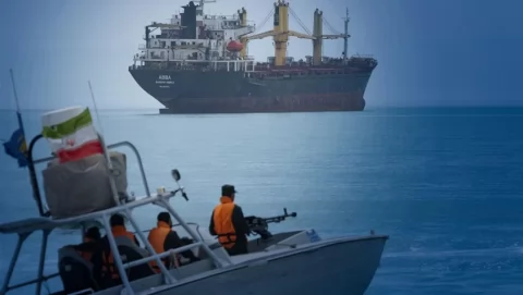 Hörmüz boğazı tamamilə BAĞLANDI