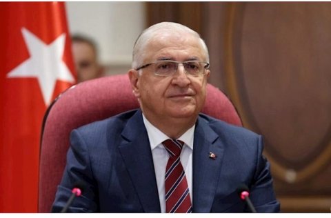 Yaşar Gülər iranlı həmkarına zəng etdi