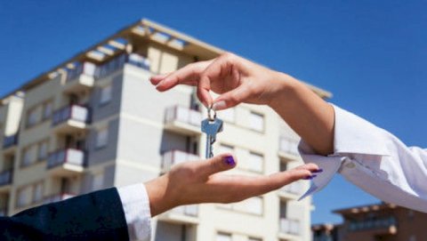 Azərbaycanda bəzi ailələrə yeni mənzillər veriləcək