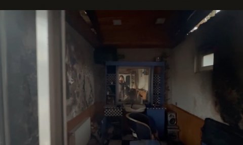 Bakıda bərbərxanada partlayış oldu - VİDEO