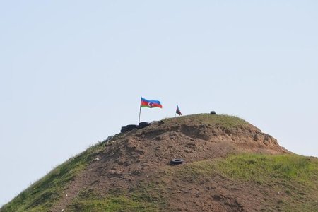 Aprel qələbəsinin 10-cu ili...