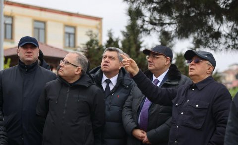 Kəmaləddin Heydərov Badamdarda sürüşmə sahəsində - VİDEO