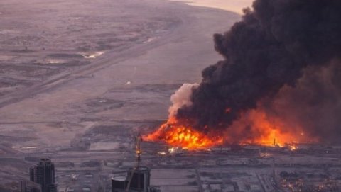 İraqın neft anbarları vuruldu