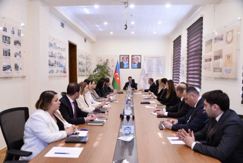 Bakı Təhsil İdarəsində yeni müavinlər - Kollektivə təqdim olundular