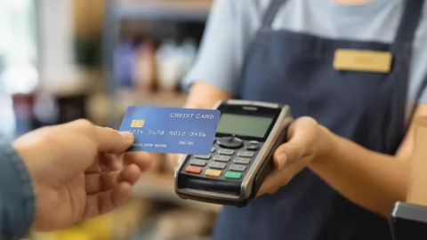 Kartla ödəniş edənlərin nəzərinə