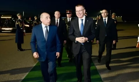 Latviya Prezidenti Bakıya gəldi