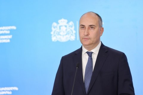 Sabiq müdafiə naziri həbs edildi